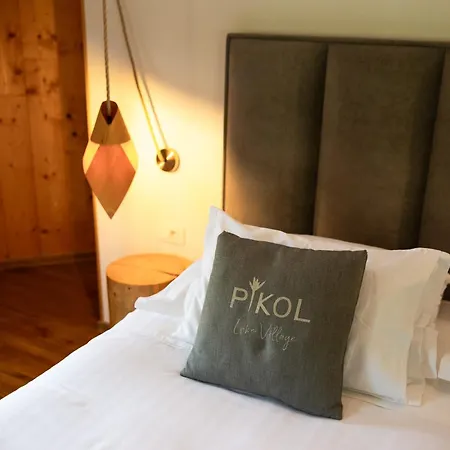 Pikol Village Wine Estate Вилла Нова-Горица