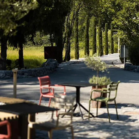 Vila Pikol Village Wine Estate