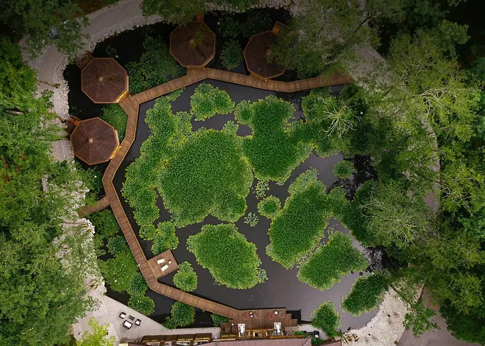 Pikol Village Wine Estate *