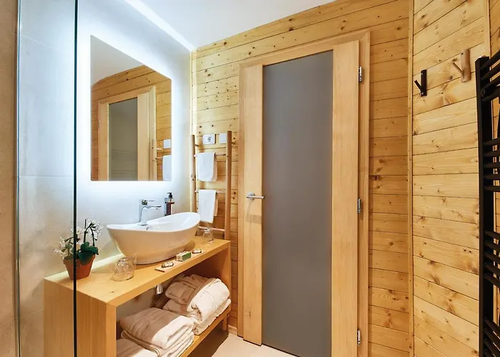 Villa Pikol Village Wine Estate *